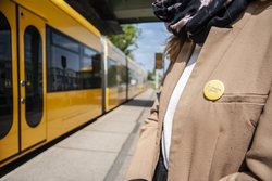 Konstruktiver gesellschaftlicher Dialog in Dresdner Straßenbahnen